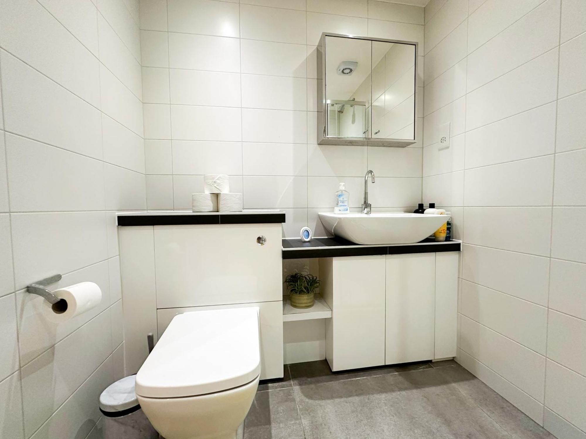 Chic 3 Bedroom Flat With Private Terrace In Holloway Near Finsbury Park Londyn Zewnętrze zdjęcie