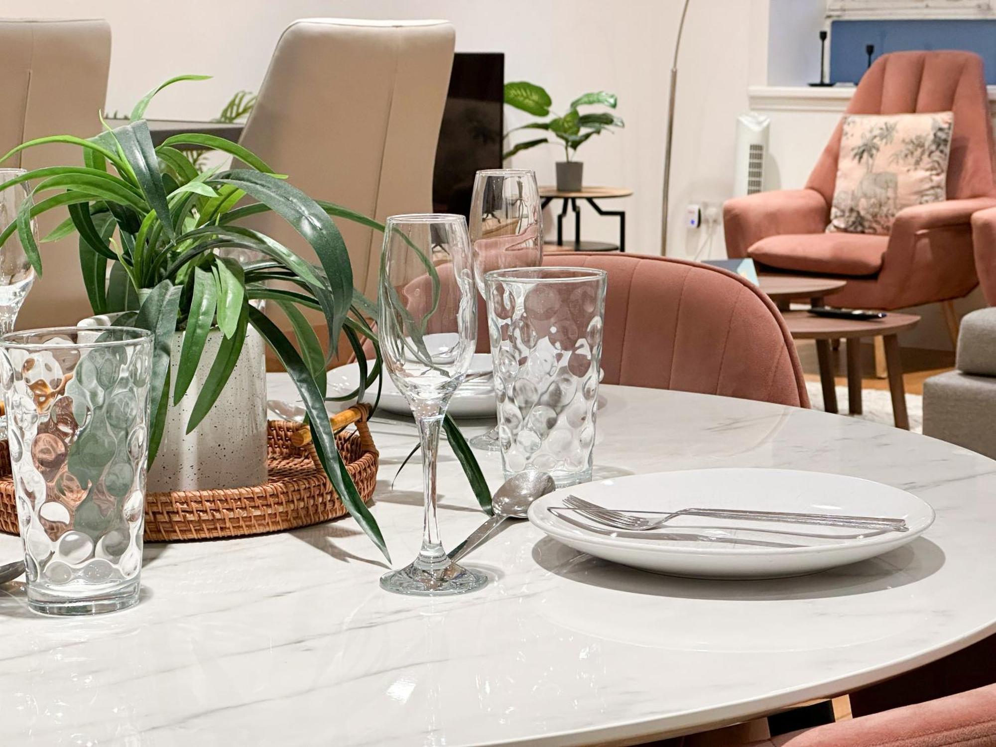 Chic 3 Bedroom Flat With Private Terrace In Holloway Near Finsbury Park Londyn Zewnętrze zdjęcie